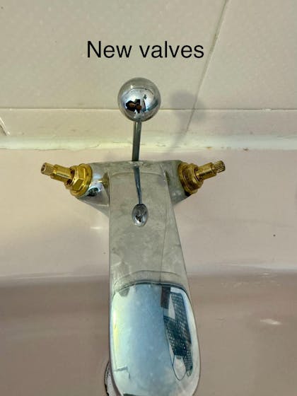 New valves during my lever tap upgrade on a monoblock basin tap - Little Plumbing Jobs